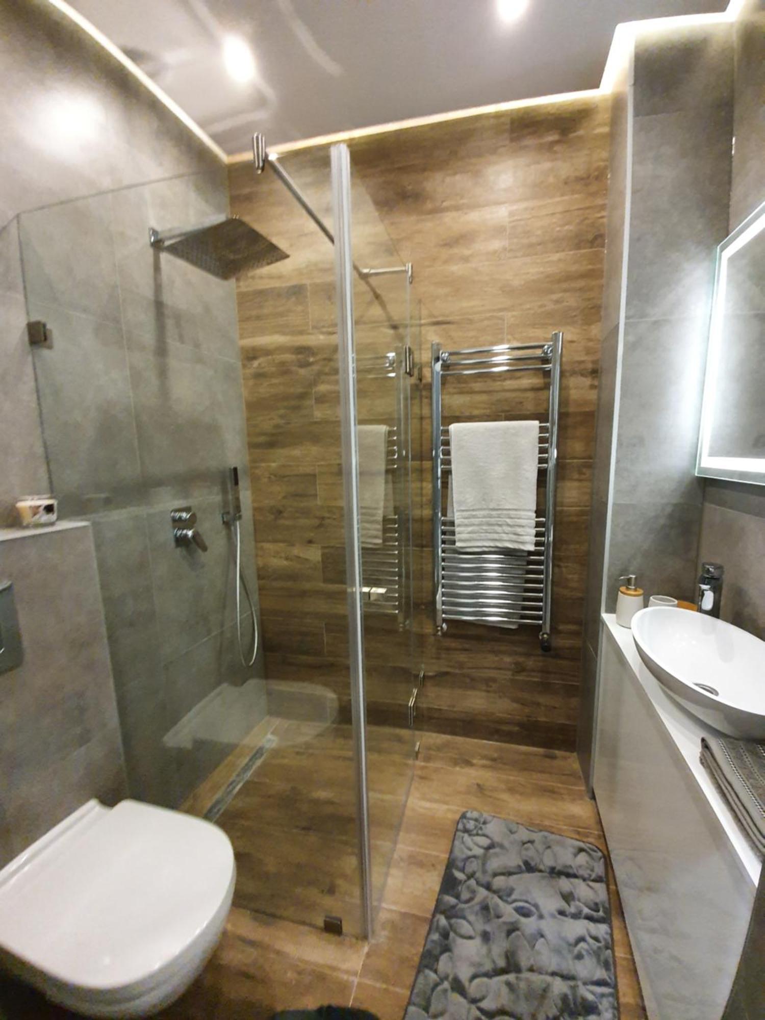 Chic Comfort Suite For 6 By Oktogon Budapeszt Zewnętrze zdjęcie
